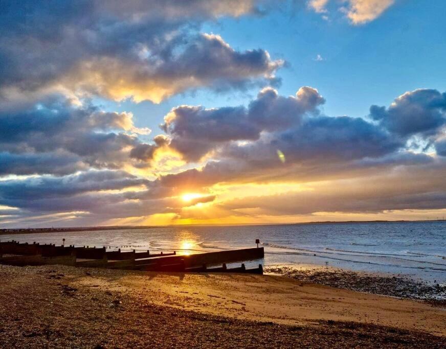 Seaview Park Premium Static Caravan Whitstable Vila Exterior foto